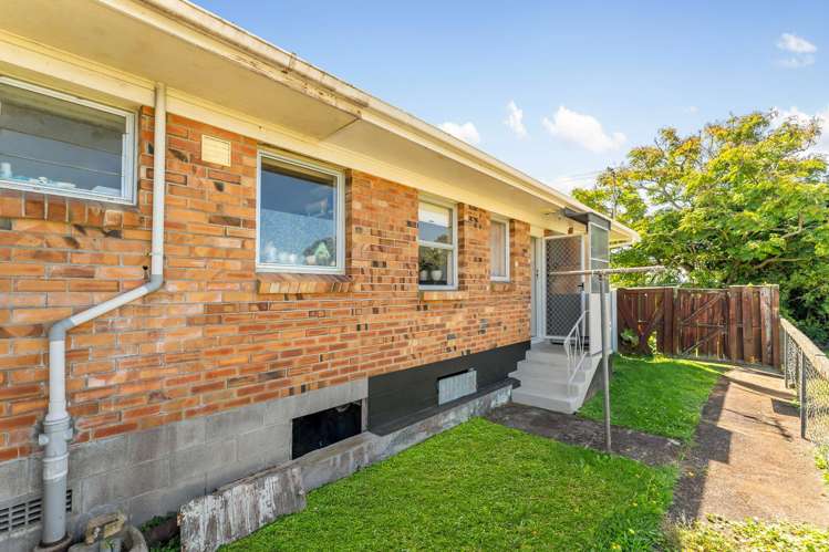 7/97 Symonds Street Royal Oak_24