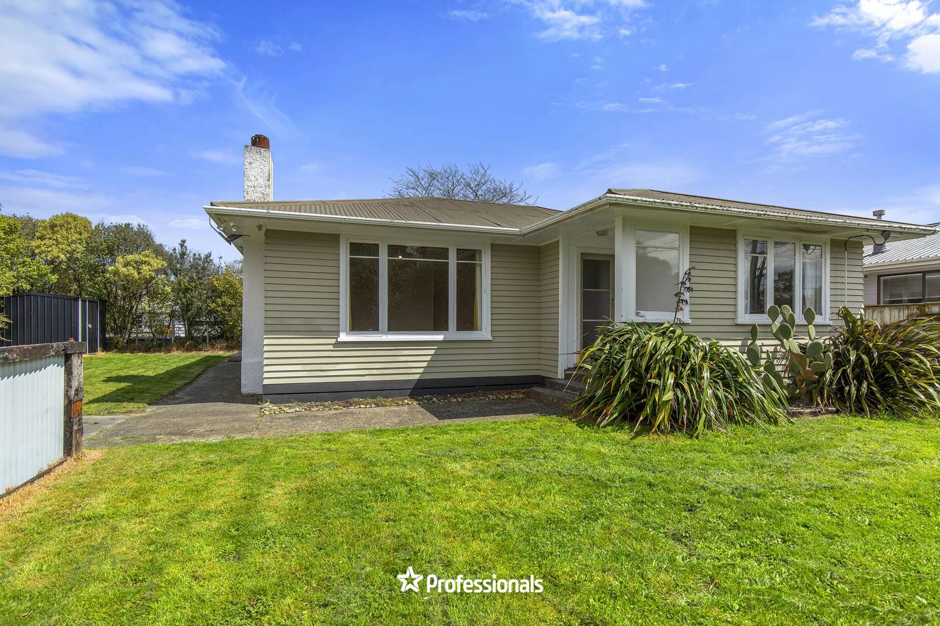 18 Titoki Road Raumati Beach_0