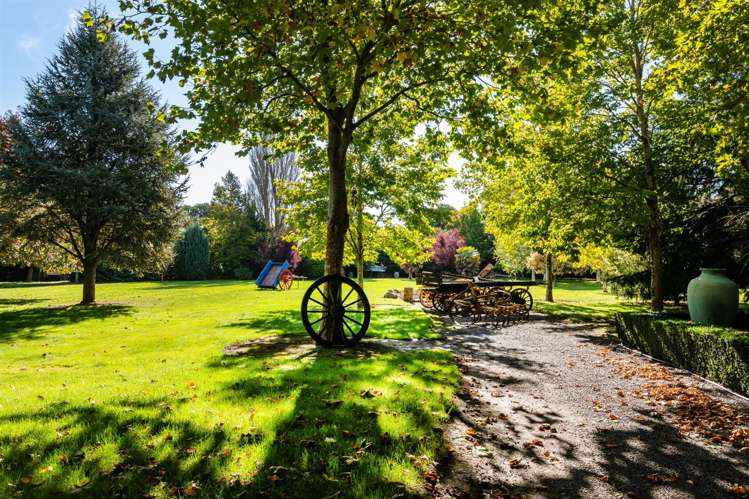 716 Harewood Road Harewood_1