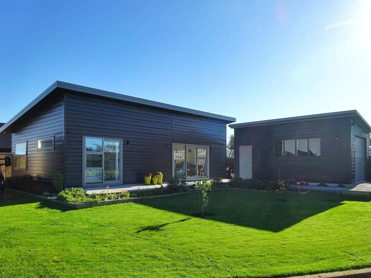 6 Hest Lane Foxton_17