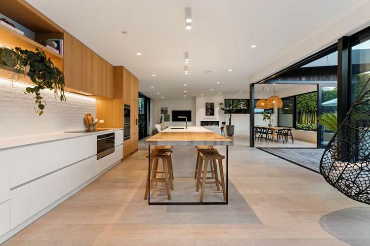 48 Edmund Street St Heliers_19