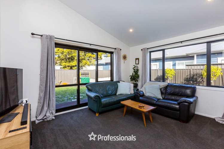 31 Castletown Street_5