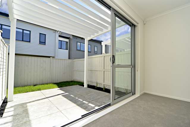 35 Pencaitland Drive Flat Bush_4