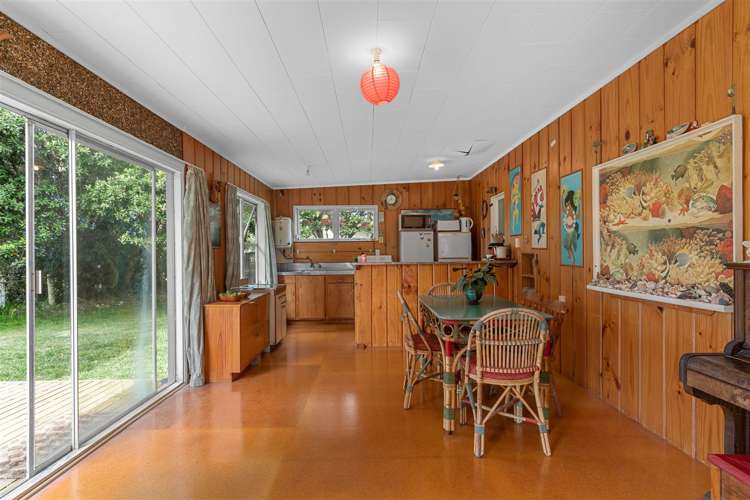 829 Cove Road Waipu_7