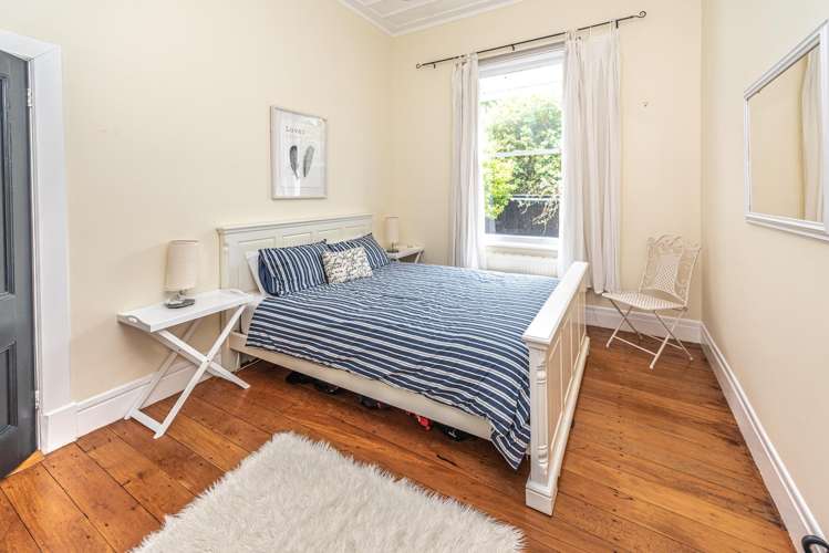 24 Brassey Road Saint Johns Hill_18