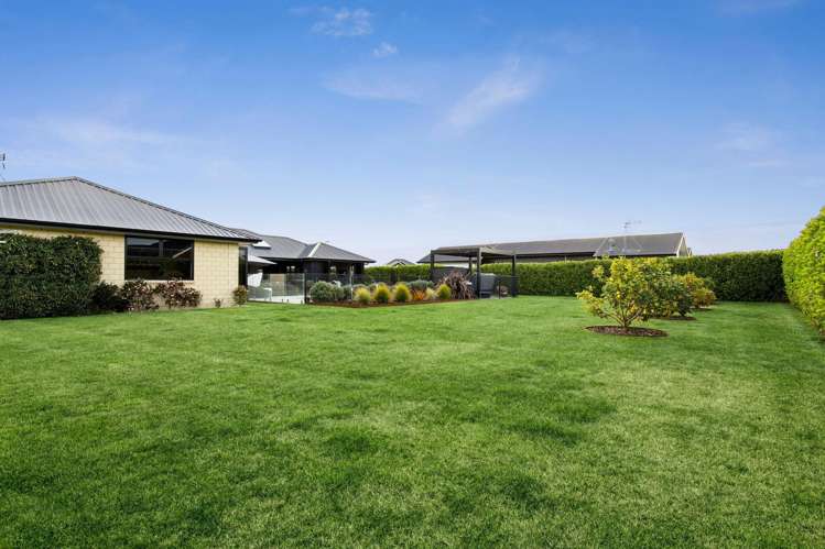 42 Alan Livingston Drive Cambridge_26