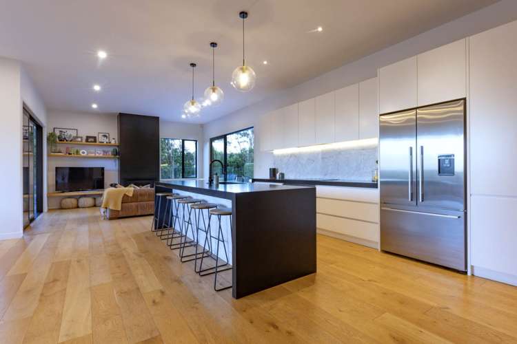 323h Huia Road Titirangi_13