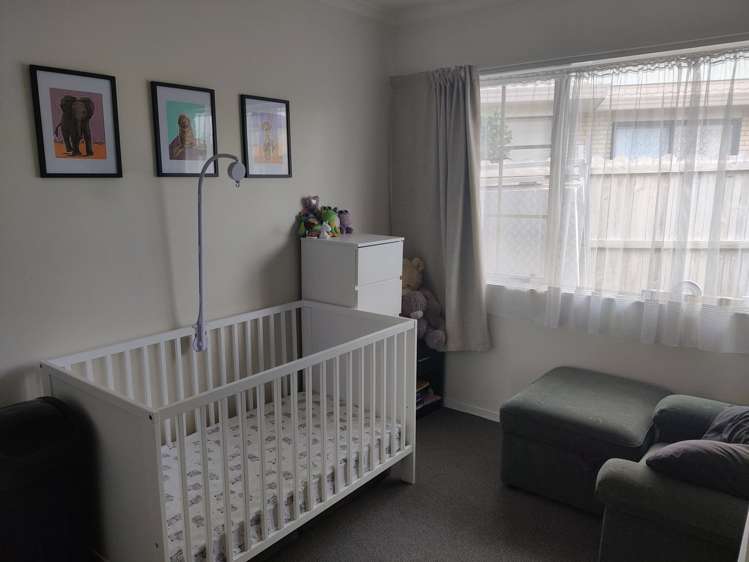 7 Royalpark Place Favona_6