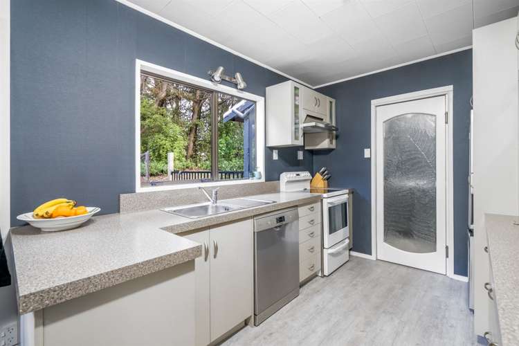 41 Bryson Road Otatara_1