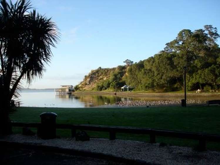 19 Taunton Terrace Blockhouse Bay_10