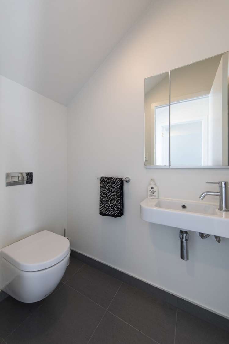 7 Mewburn Avenue Mount Eden_22