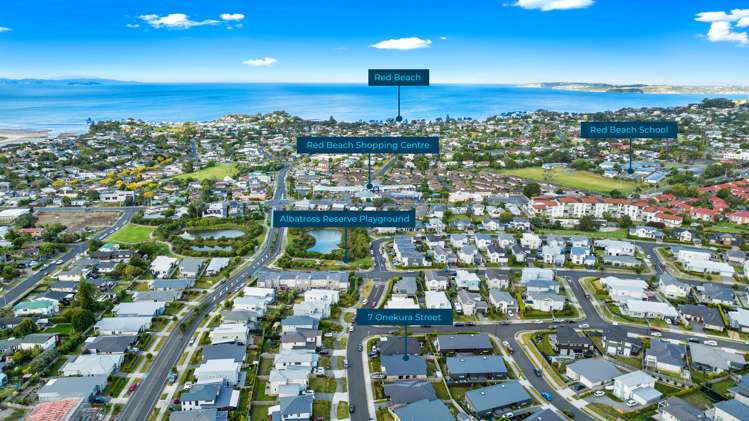 7 Onekura Street Red Beach_22