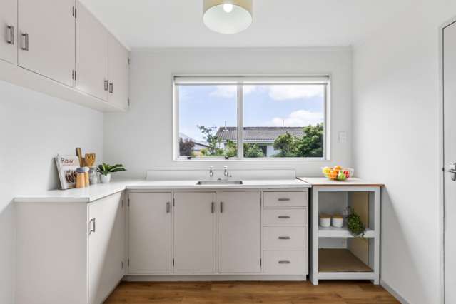 39 Colchester Crescent Newlands_3