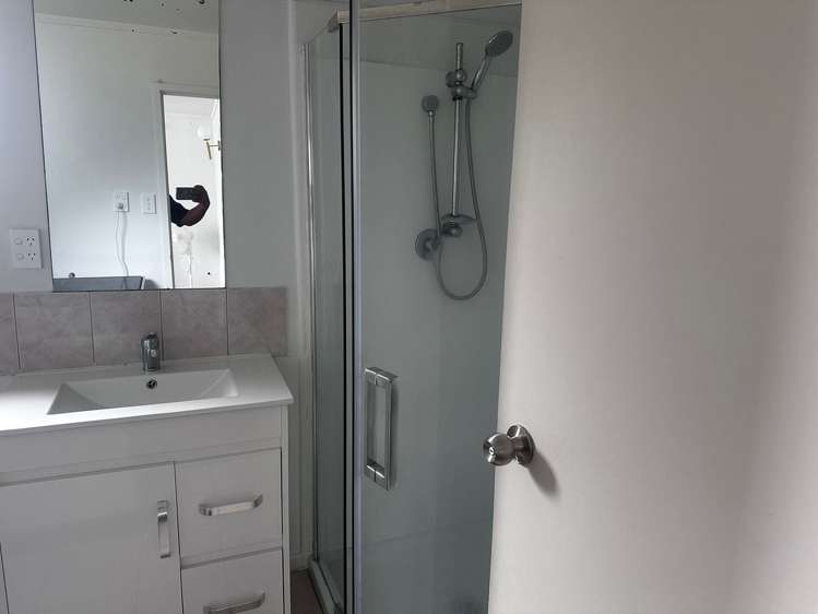 41A Hollyford Drive Clover Park_5