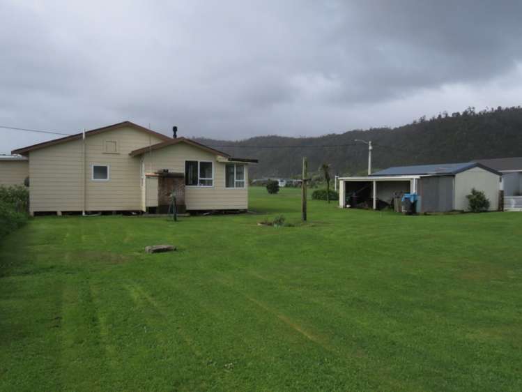 16 Lewis Street Kahurangi National Park_15