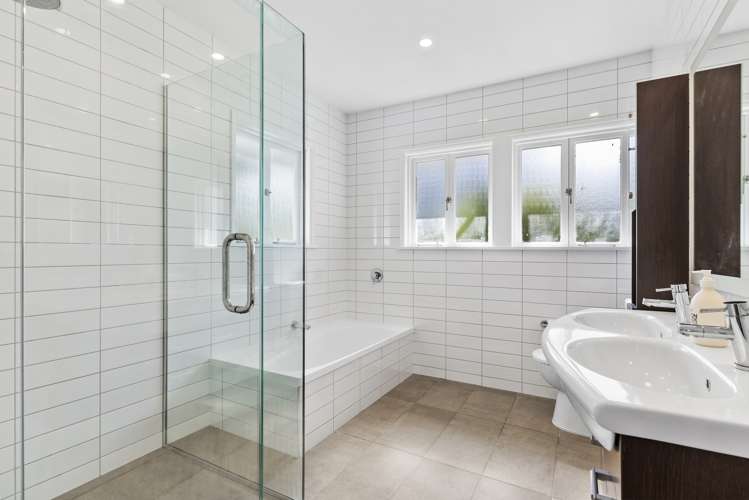 18 Bingley Avenue Epsom_10