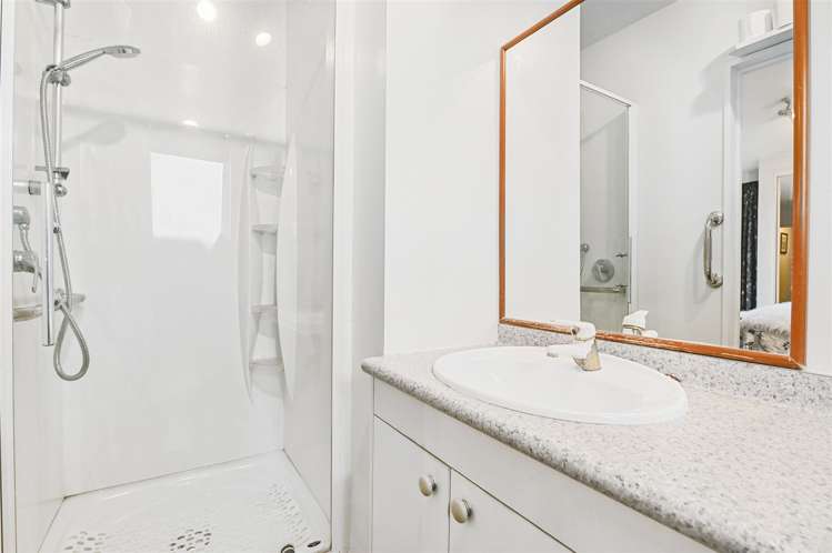 2/137 Sawyers Arms Road Northcote_10