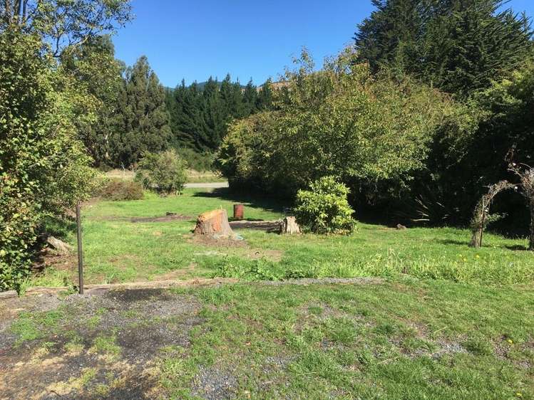 53 Main Road Clinton and Surrounds_14