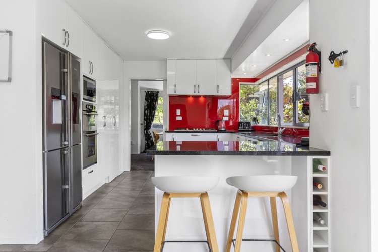 283c Glengarry Road Glen Eden_14