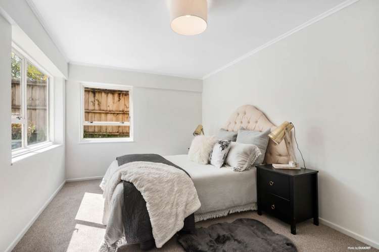 14 James Evans Drive Northcote_11