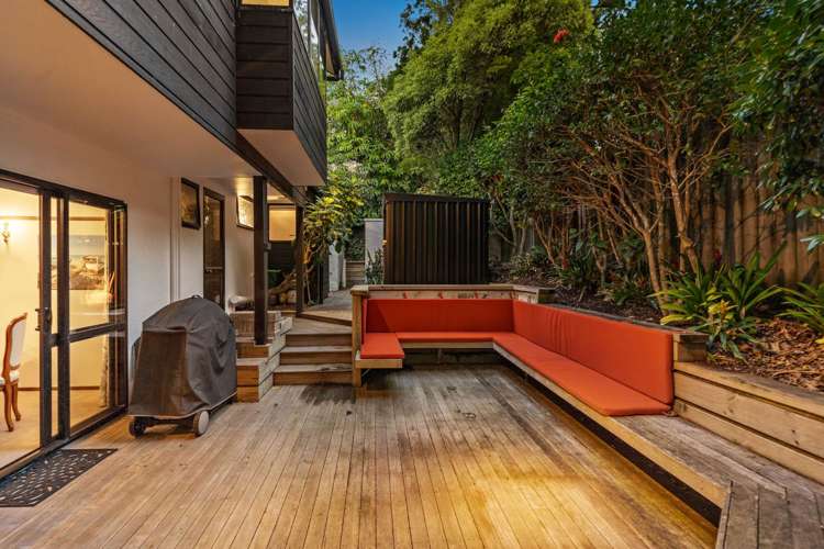 2/12 Penzance Road Mairangi Bay_22