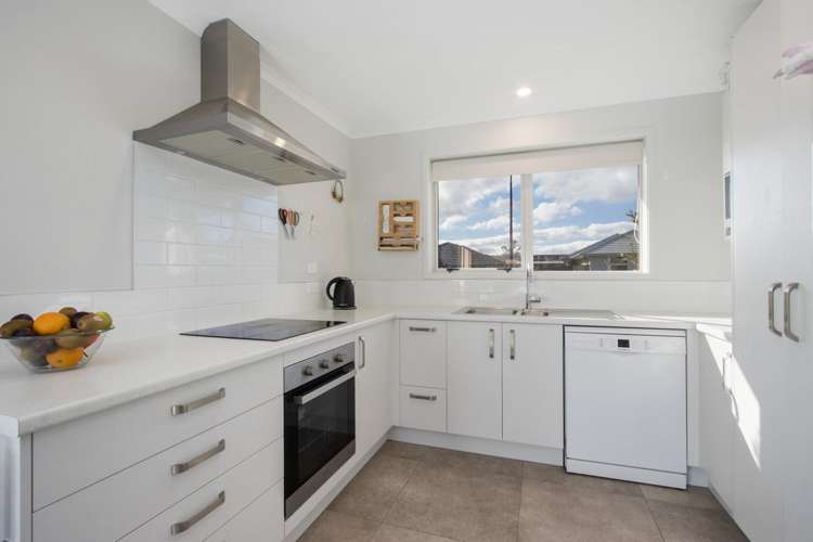 87 Sentinel Avenue Omokoroa_2