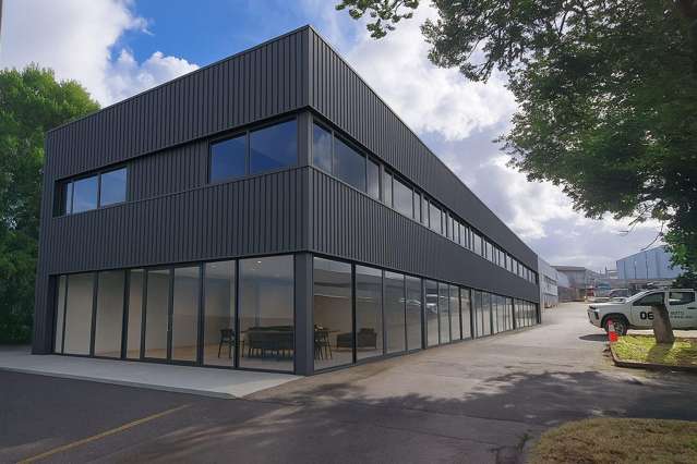 CBRE | Well Positioned Rosebank Warehouse