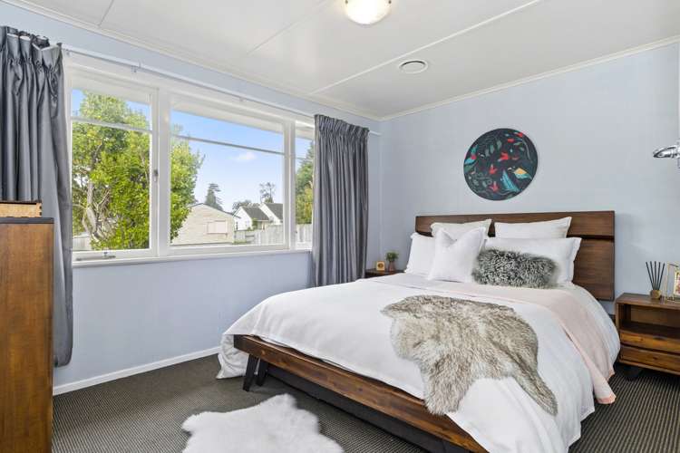 54a Henderson Crescent Parkvale_9