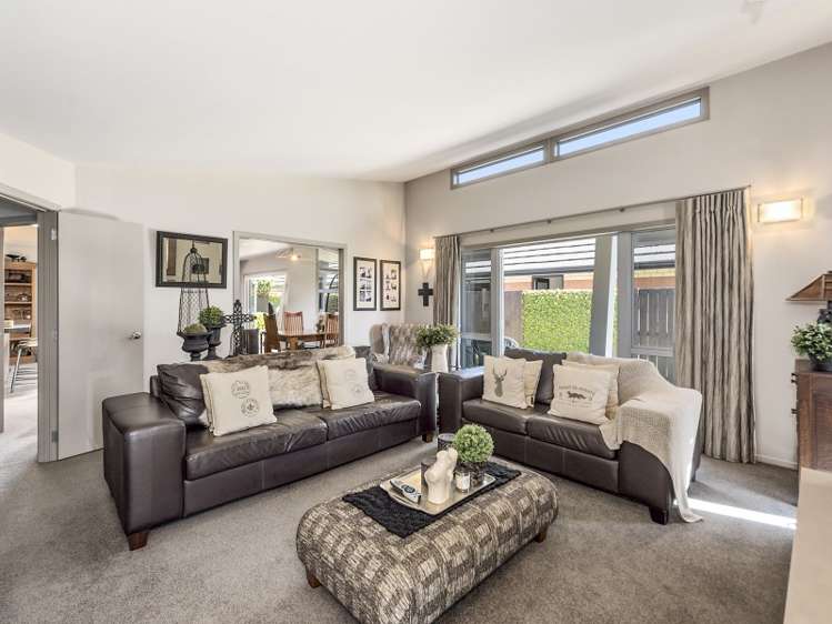 82 Saint James Drive Huntington_3