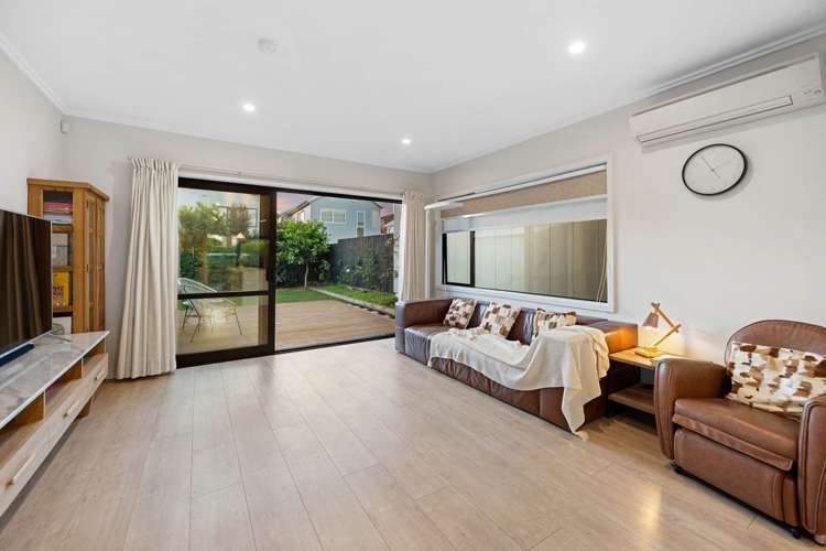 9 Ian Morrison Road Hobsonville_12