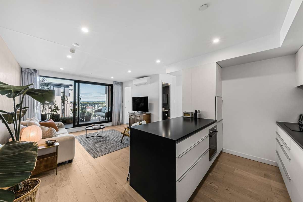 304/2 Miller Street_0