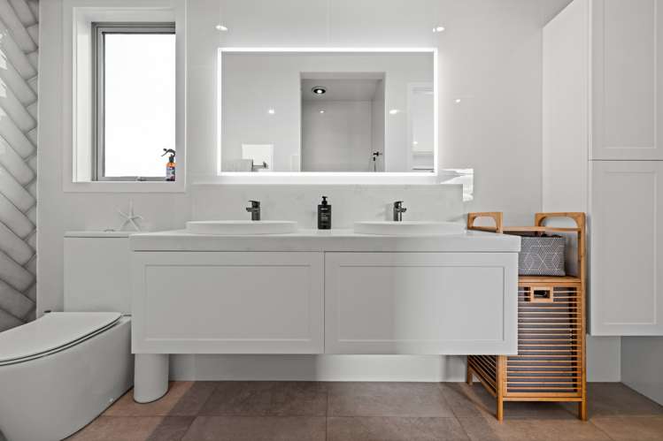 12 Horton Close Frimley_21