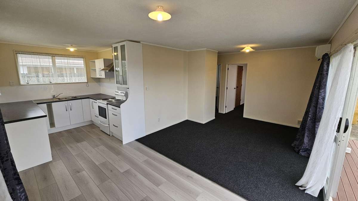 BELL BLOCK TWO BEDROOM UNIT 5
