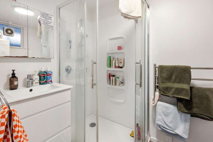 4/4 Queen Street Mount Victoria_10