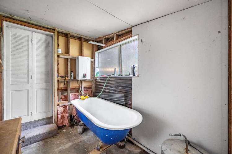 6 Mclew Road Kennington_11