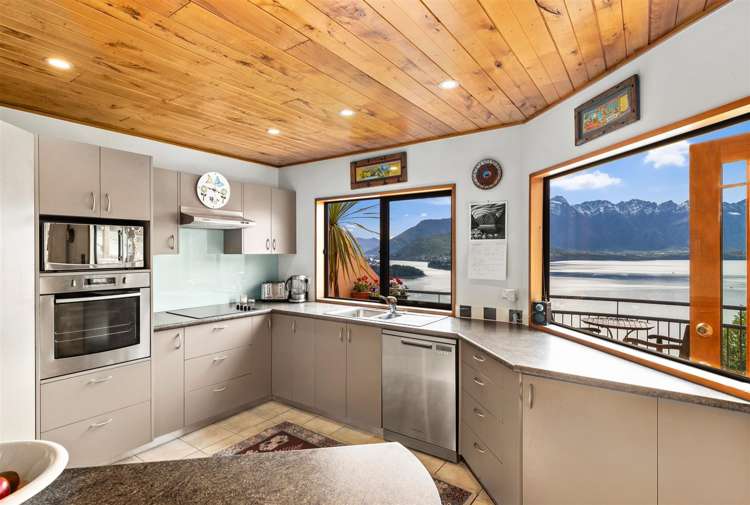 10 Chandler Lane Fernhill/Sunshine Bay_11