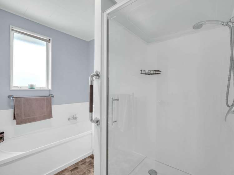 23 Matakane Street Waitarere Beach_24