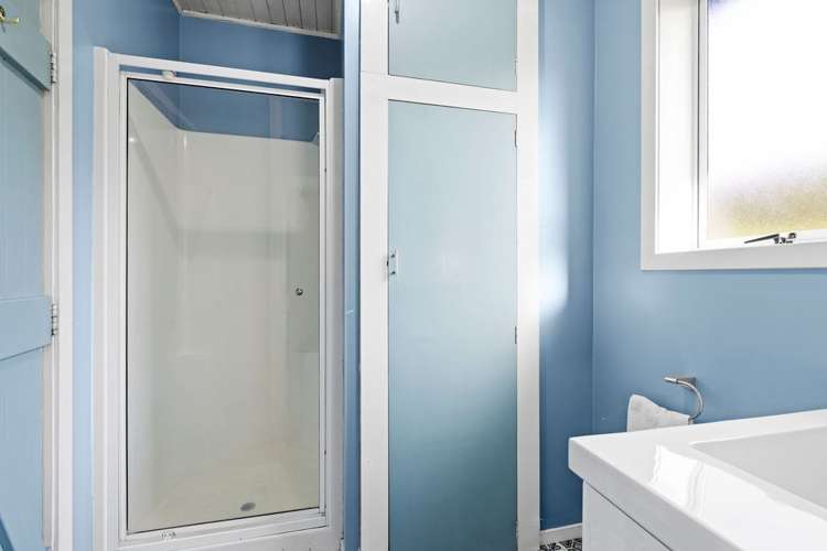 72 Aorangi Road Bryndwr_13