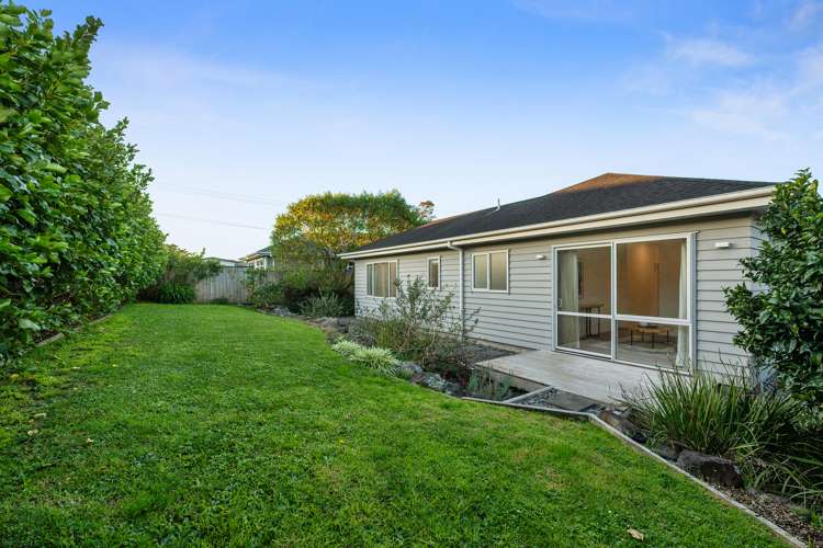 97 Pohutukawa Parade Riverhead_12