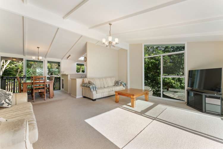 219 School Road Waimauku_6