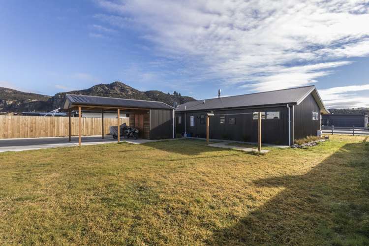 71 Frye Crescent Albert Town_18