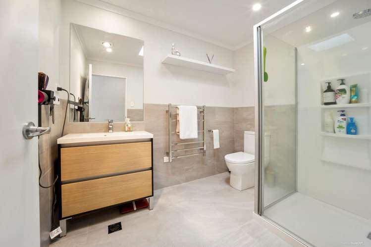 11 Orowaru Avenue Massey_17