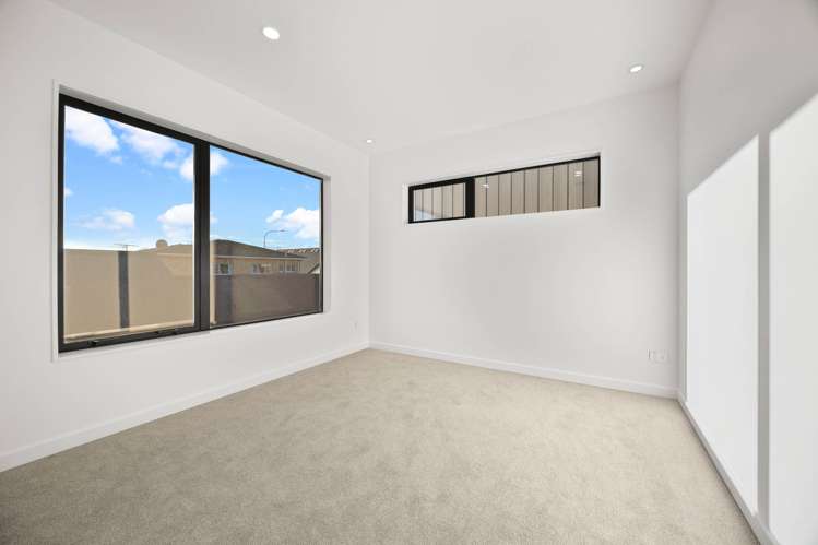 3/31 Akoranga Drive Northcote_5