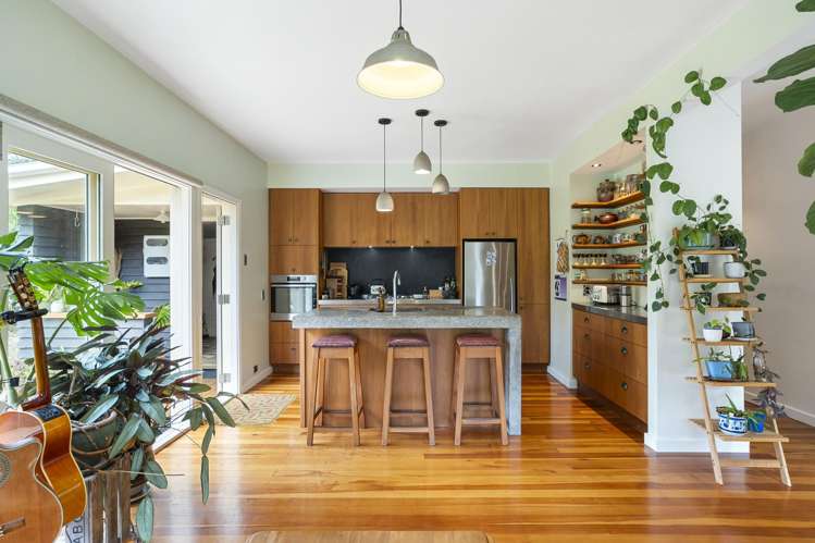 7 Tasman View Road Bethells Beach_4