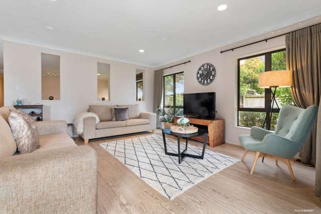 19 Turnberry Drive Wattle Downs_4