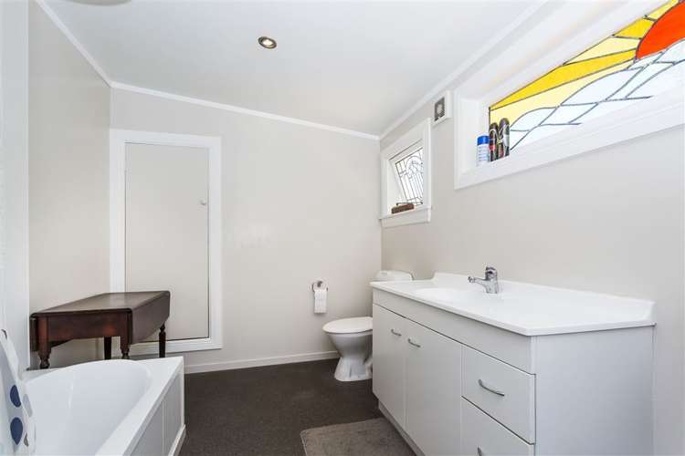 59 Murrayfield Street Caversham_7