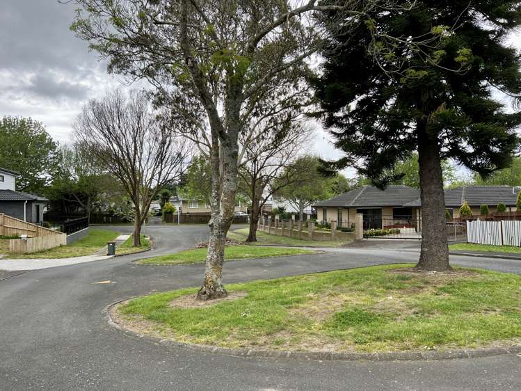 7 Astral Place Clover Park_9