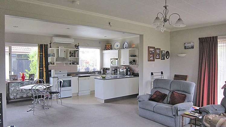 8 Athol Place Highfield_11