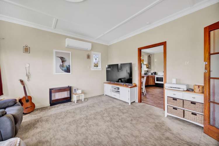 32 Leicester Street Patea_24
