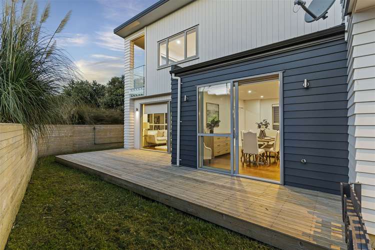 32 Remuremu Street Long Bay_7